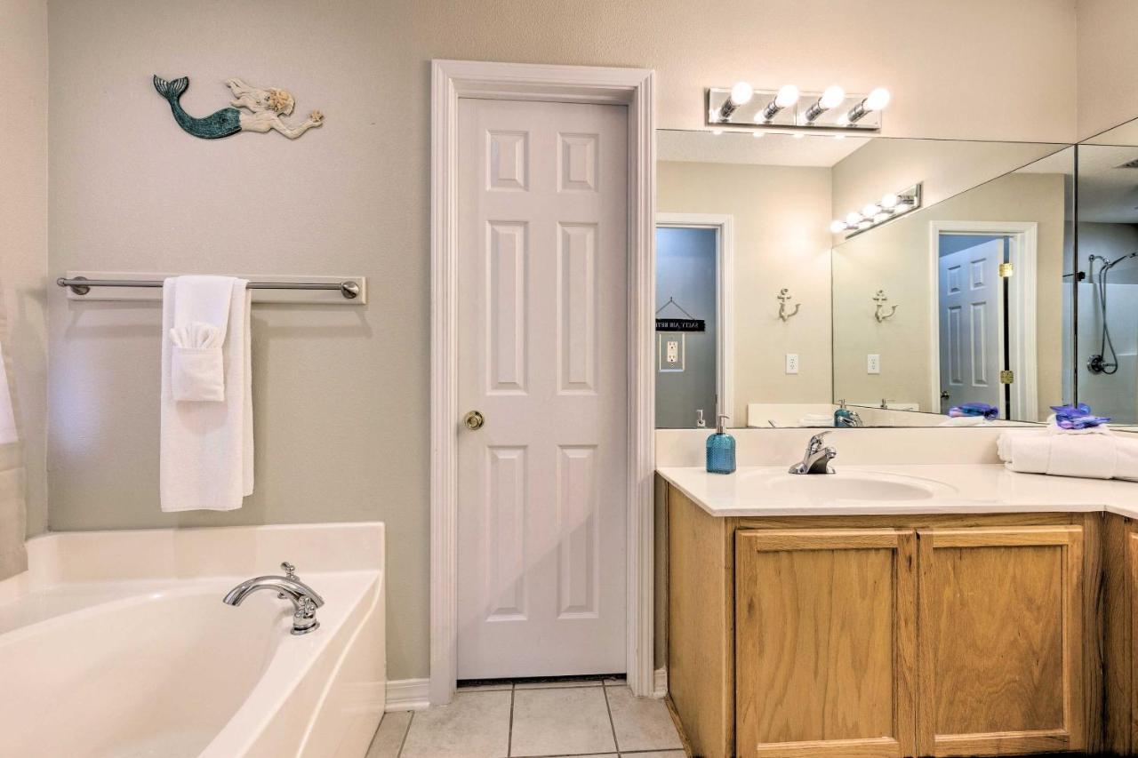 Orange Beach Home With Hot Tub Less Than 2 Mi To The Wharf Екстериор снимка